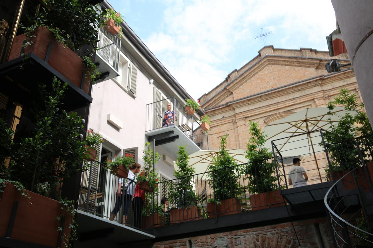 La Canonica - Charming Self-Catering Apartments In Nizza Monferrato Exteriör bild